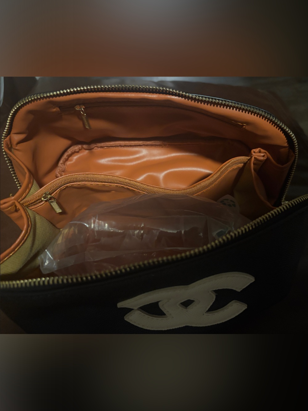 ๐ CC Makeup Case - Picture 10 of 11